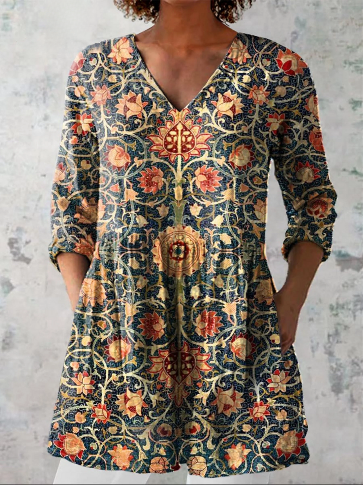 Celine™ | Lång blus med V-ringning