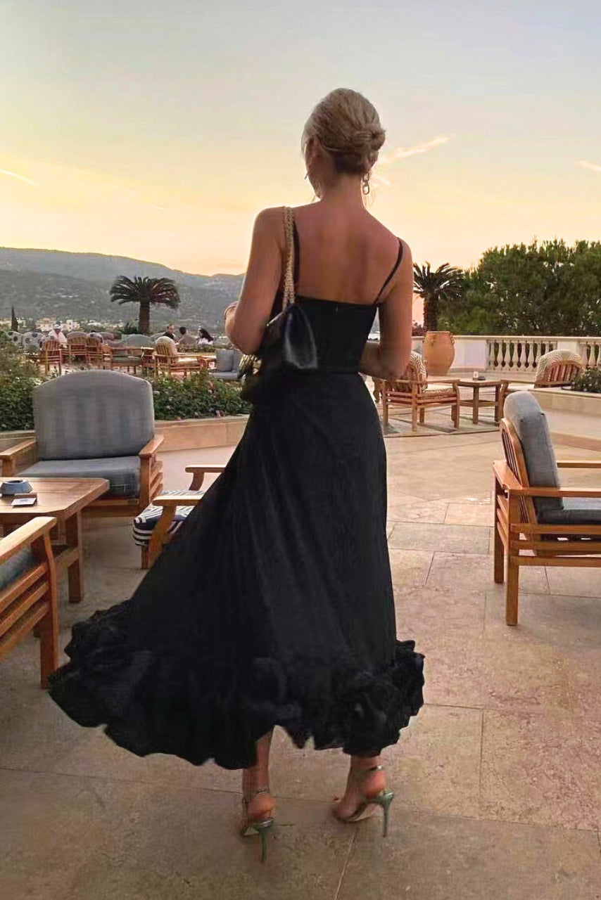 CELINE | ELEGANT FLÖDANDE KLÄNNING