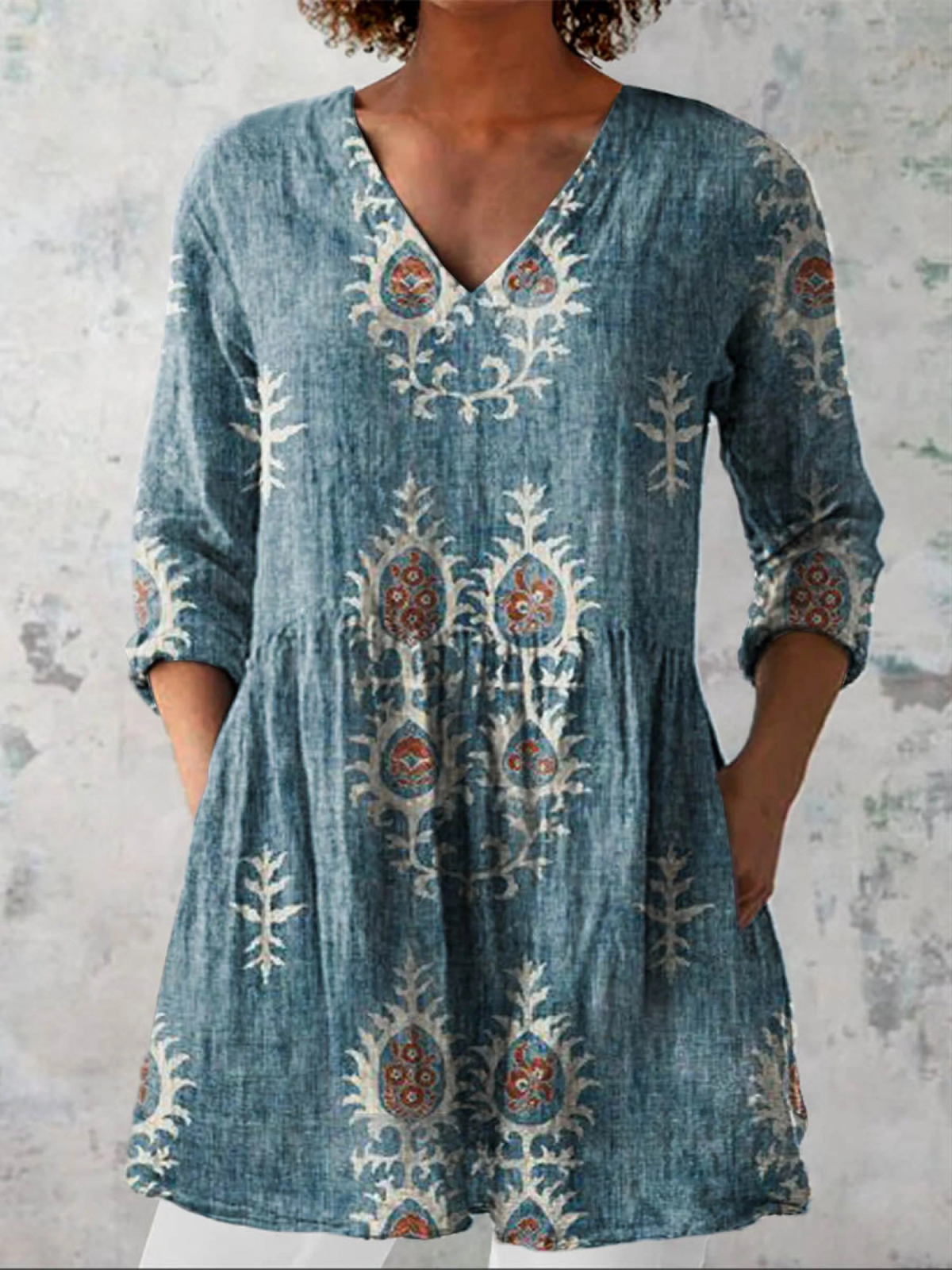 Elise™ | Lång blus med V-ringning