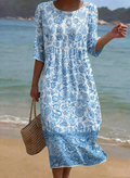 Blue™ | Klänning med elegant blommönster