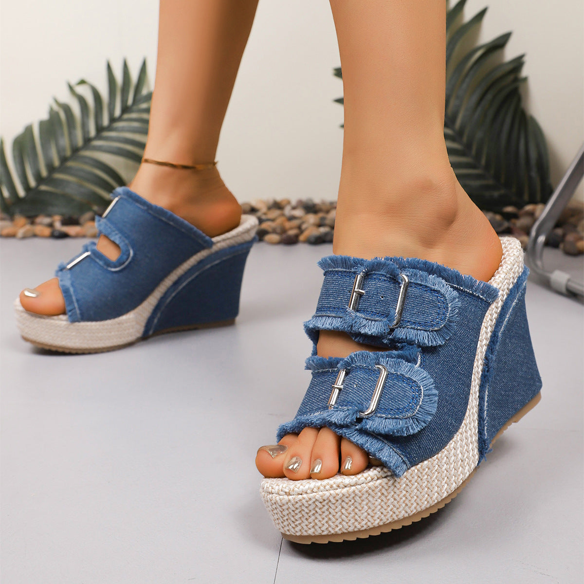 Atelier™ | Sandaler med kilklack och fransiga kanter