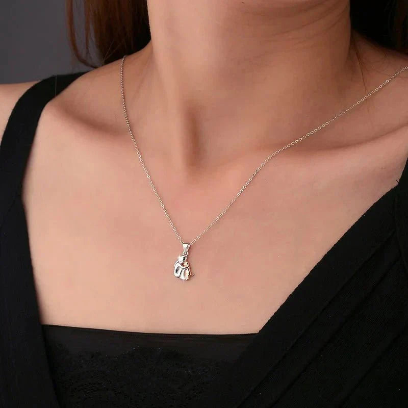 Alva™ | Hug-halsband med örhängen