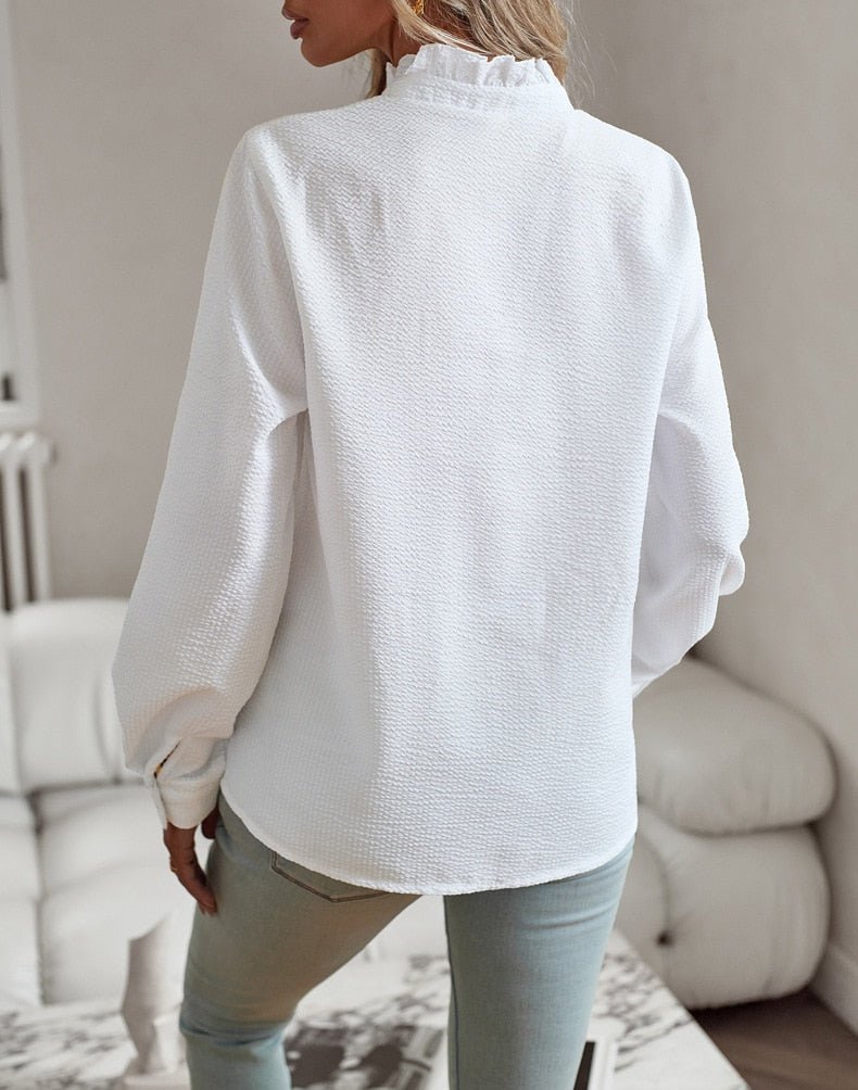 Nordova Linnea™ | Elegant Blus med Volang